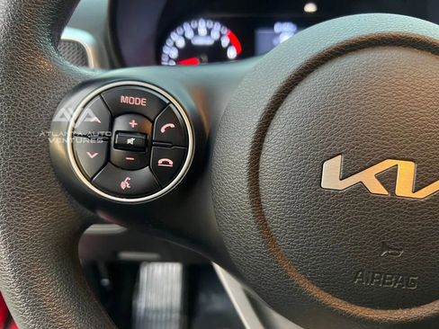 Used 2022 Kia Soul LX w/ Technology Package image 22