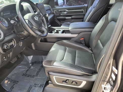 Used 2022 RAM 1500 Laramie AWD/4WD image 10