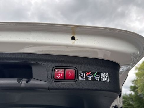 New 2026 Mercedes-Benz GLE 350 4MATIC image 29