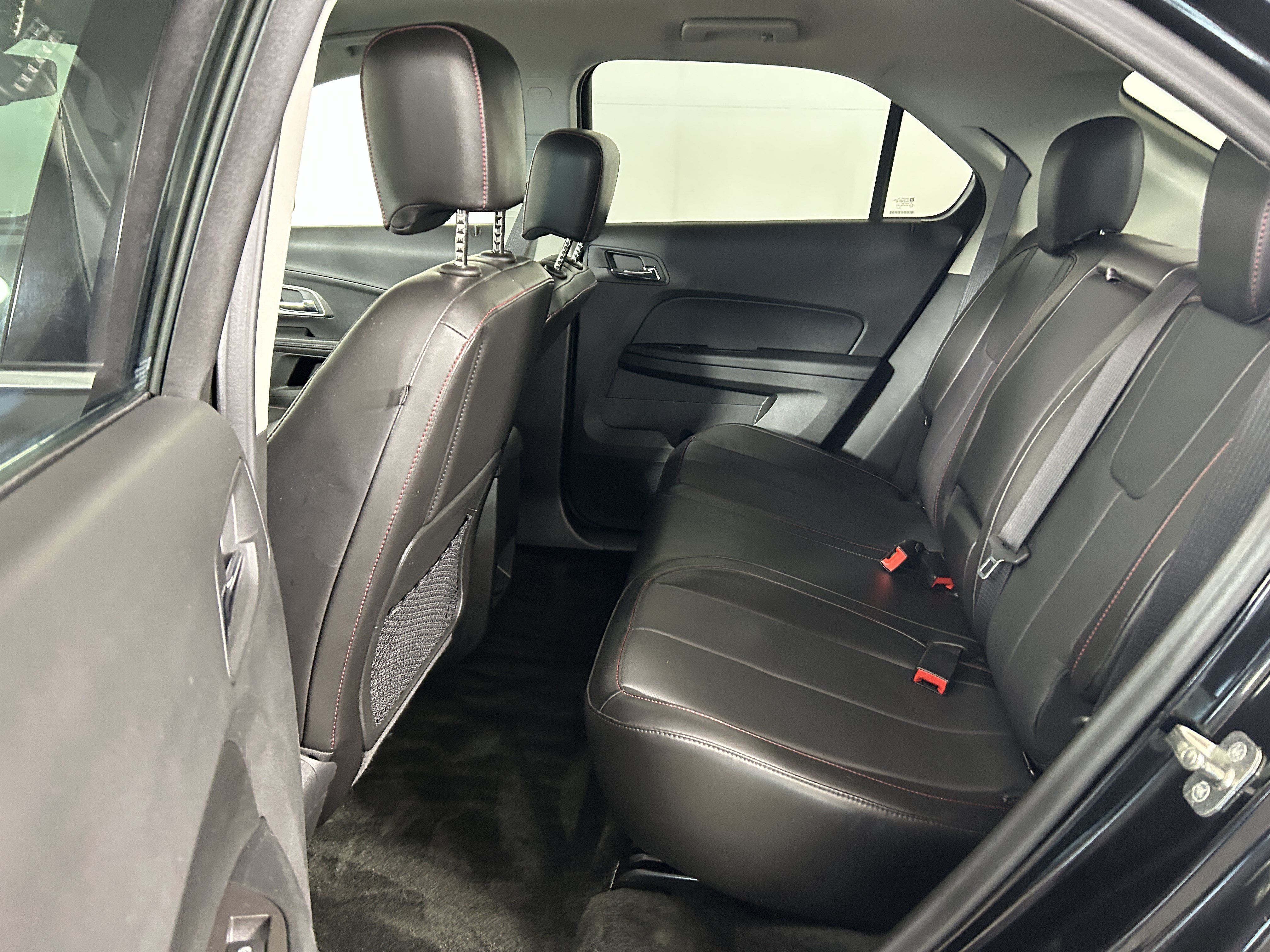 Used 2017 Chevrolet Equinox LT w/ Midnight Edition AWD/4WD image 21