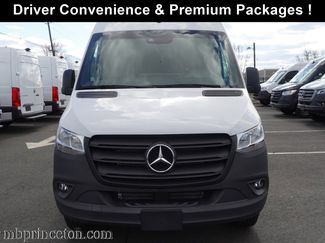Used 2024 Mercedes-Benz Sprinter 2500 video 2