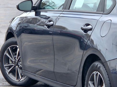 Used 2023 Kia Forte LXS image 14