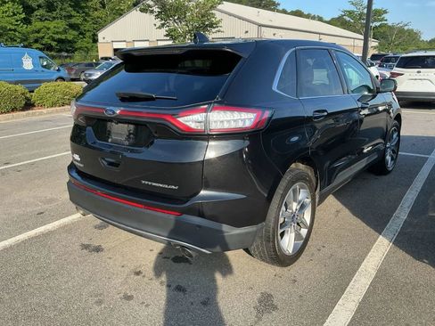 Used 2015 Ford Edge Titanium w/ Technology Package FWD image 3