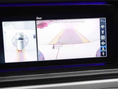 Used 2024 Mercedes-Benz G 63 AMG 4MATIC image 32