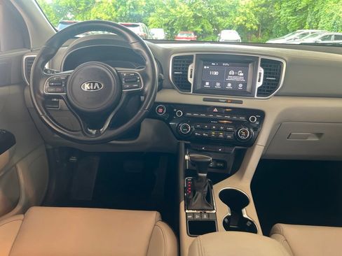 Used 2019 Kia Sportage EX AWD/4WD image 16