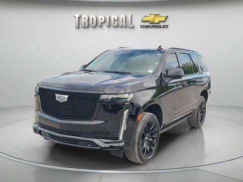 Used 2022 Cadillac Escalade Sport Platinum w/ LPO, ONYX Package AWD/4WD image 1