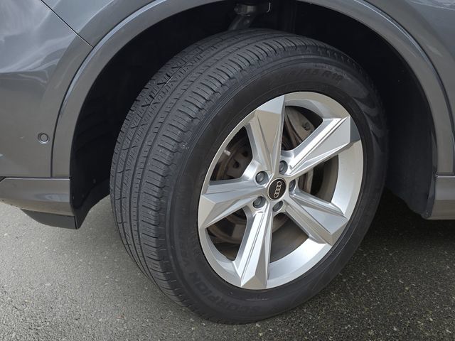 Used 2023 Audi Q7 2.0T Premium Plus AWD/4WD image 37