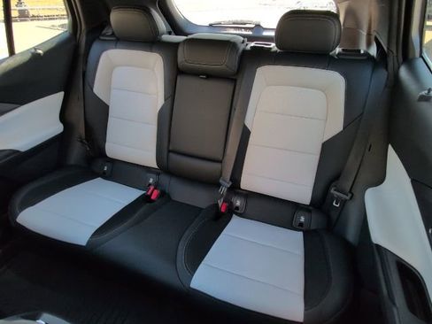 New 2026 Chevrolet Equinox EV LT image 8