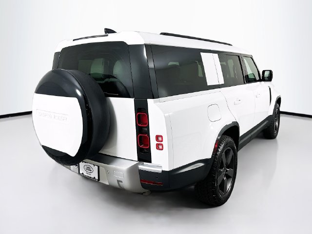 New 2025 Land Rover Defender 130 S AWD/4WD image 5