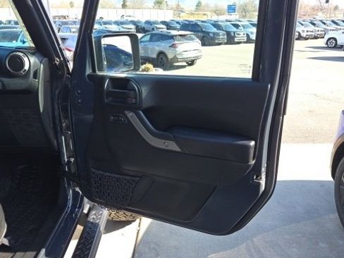 Used 2017 Jeep Wrangler Unlimited Sport w/ Quick Order Package 24S image 32