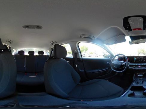 Used 2026 Kia K4 FWD image 41