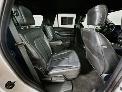Used 2019 Ford Expedition Limited w/ Special Edition Package AWD/4WD image 12