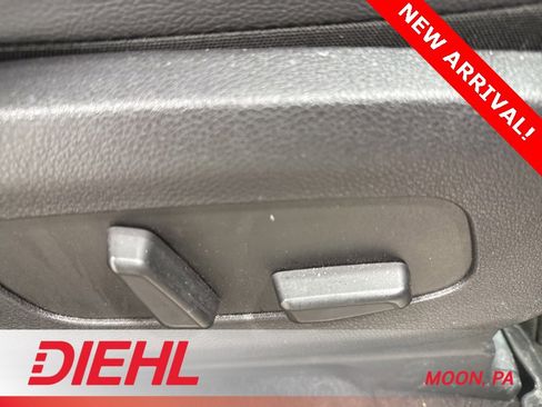 Used 2024 Kia Carnival SX Prestige image 15