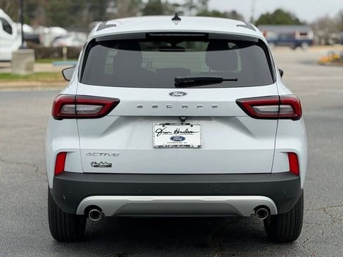 New 2025 Ford Escape Active w/ Tech Pack #1 FWD image 3