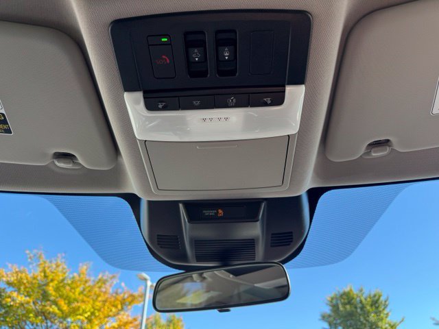 Certified 2023 Nissan Rogue SV w/ SV Premium B Package AWD/4WD image 17