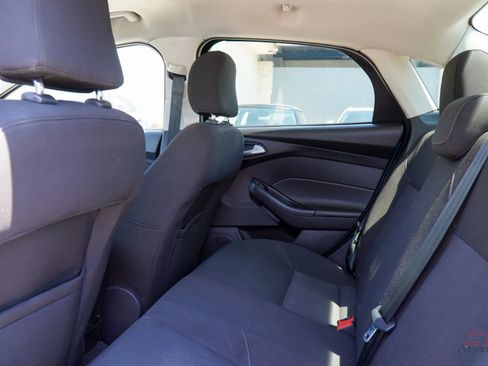 Used 2015 Ford Focus SE image 20