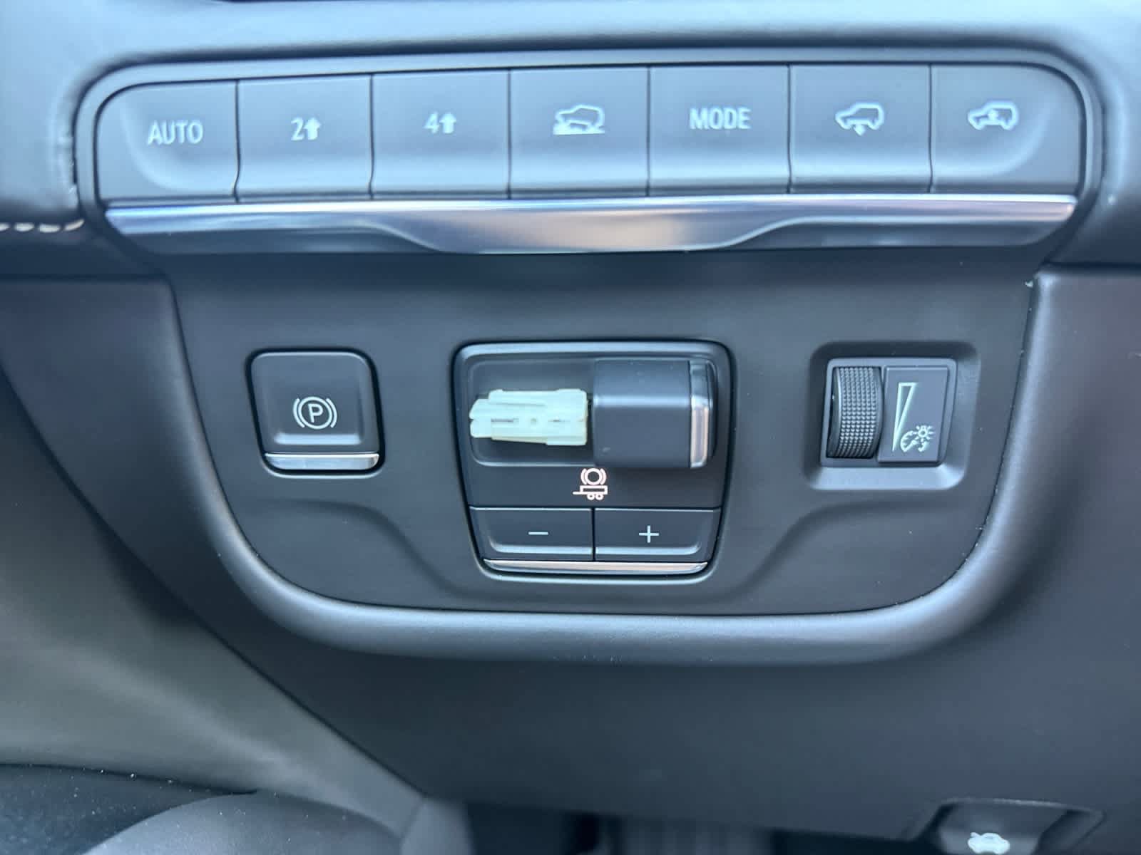 Used 2023 Cadillac Escalade Sport Platinum AWD/4WD image 25