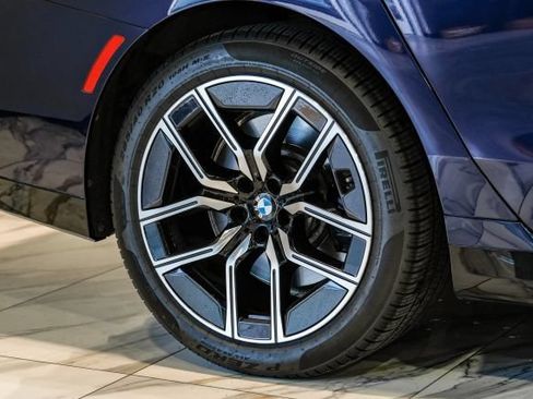 Used 2023 BMW 740i RWD image 68