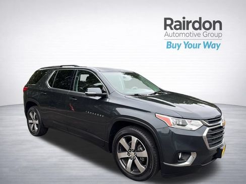 Used 2019 Chevrolet Traverse LT w/ LT Premium Package AWD/4WD image 1