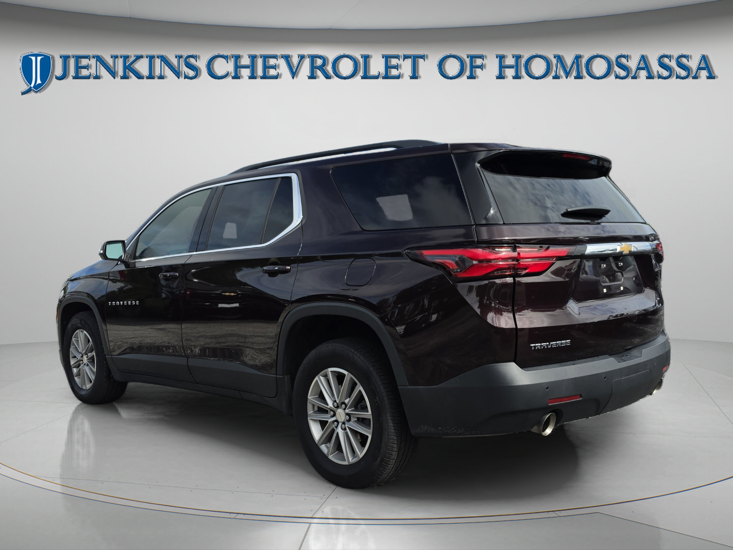 Used 2022 Chevrolet Traverse LT FWD image 7