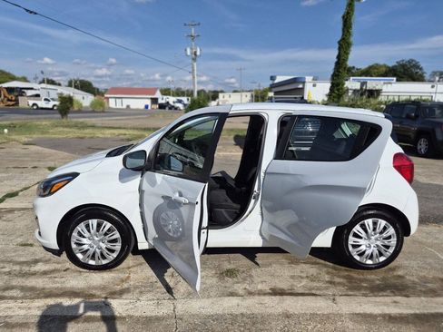 Used 2021 Chevrolet Spark LS FWD image 18