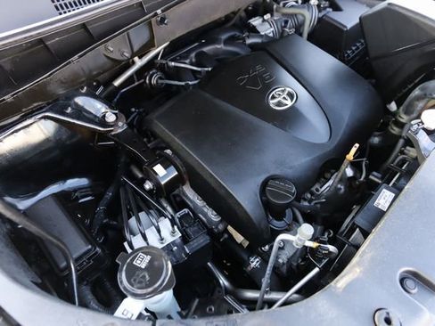 Used 2018 Toyota Highlander Limited Platinum image 69