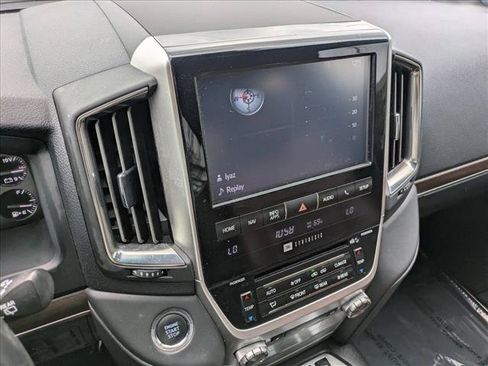 Used 2021 Toyota Land Cruiser AWD/4WD image 11