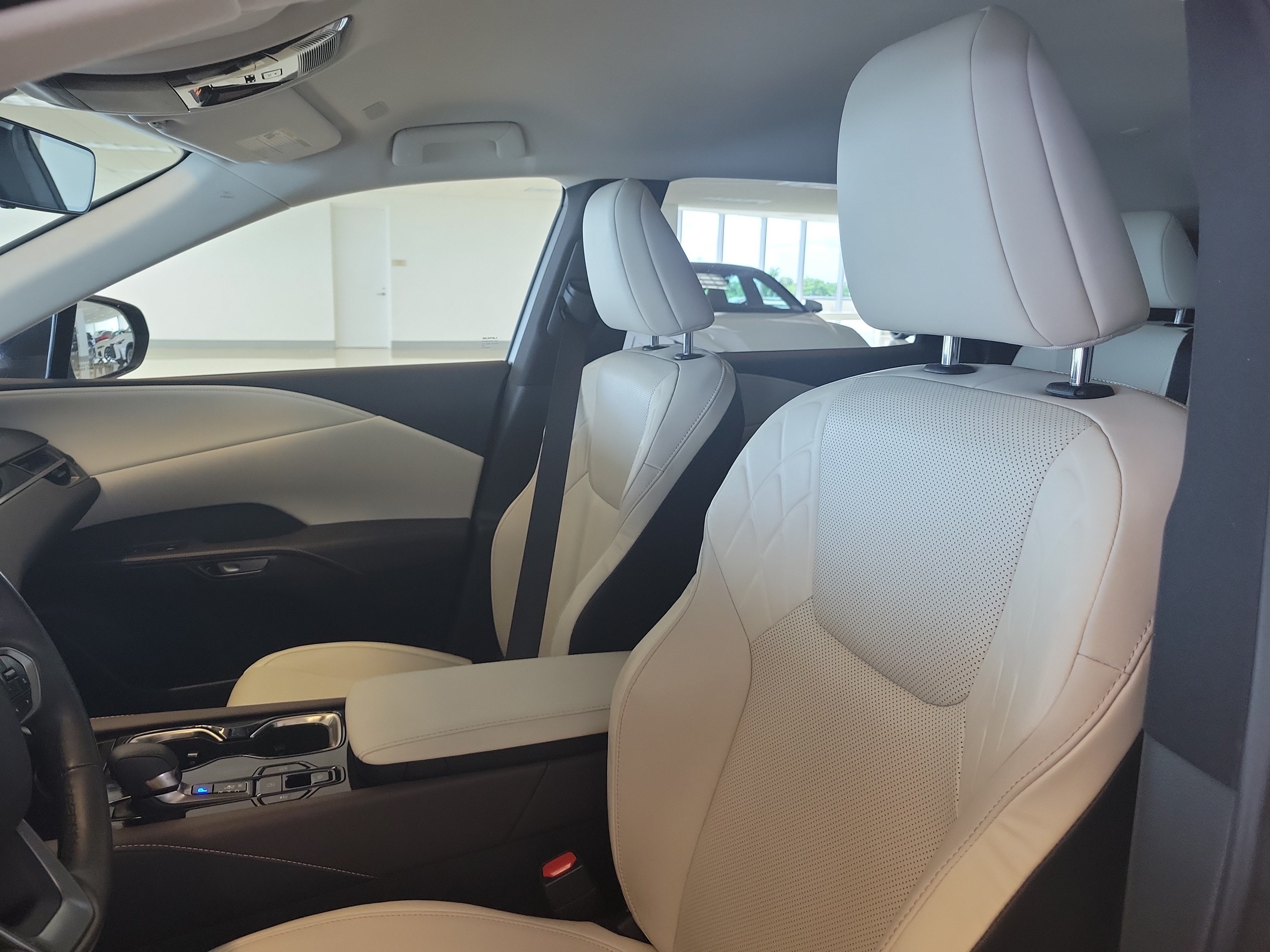 Used 2023 Lexus RX 350 FWD image 22