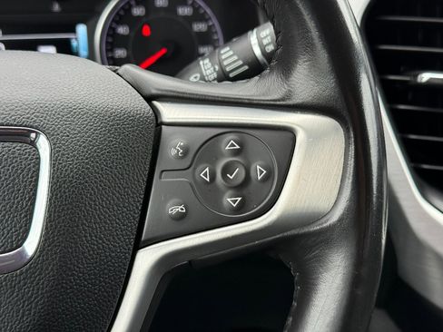 Used 2019 GMC Acadia SLT image 39