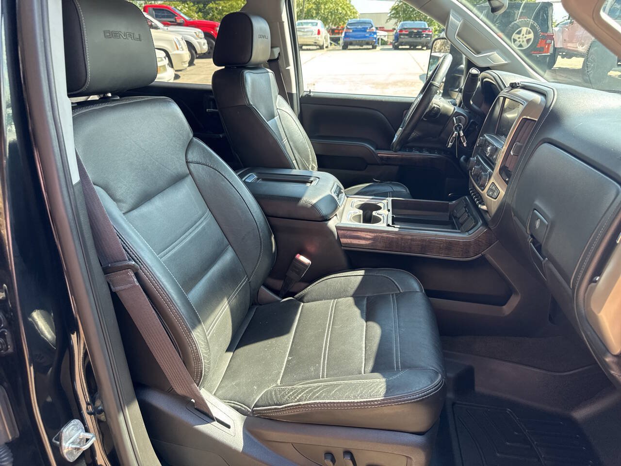 Used 2015 GMC Sierra 3500 Denali w/ Duramax Plus Package AWD/4WD image 19
