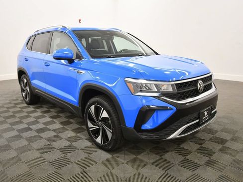 Used 2023 Volkswagen Taos SE AWD/4WD image 10