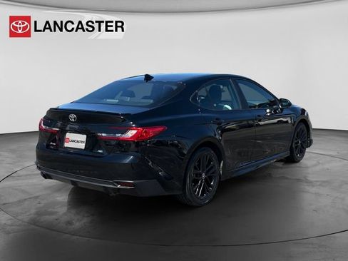 Certified 2025 Toyota Camry SE FWD image 7