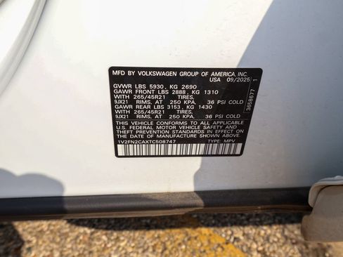 Used 2026 Volkswagen Atlas SEL Premium R-Line AWD/4WD image 36