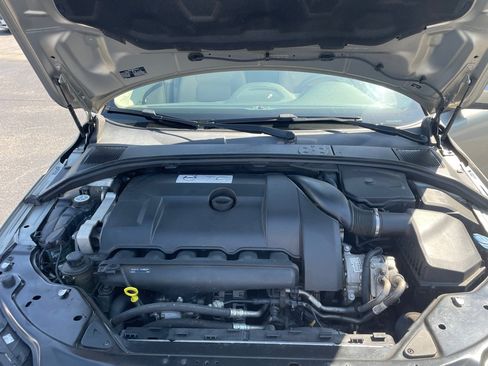 Used 2015 Volvo XC70 T6 Premier Plus AWD/4WD image 10