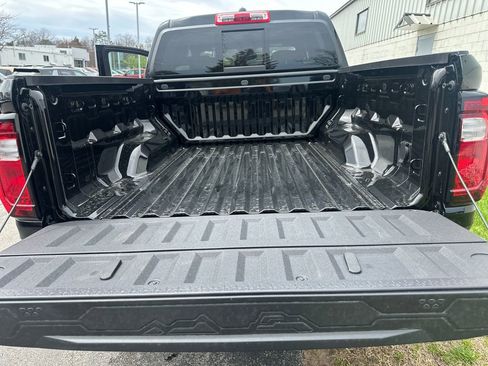 New 2026 GMC Canyon AT4 AWD/4WD image 25