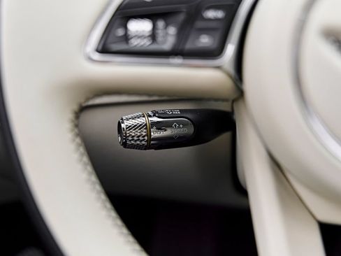 Used 2022 Bentley Flying Spur W12 AWD/4WD image 65
