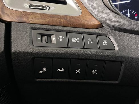 Used 2017 Hyundai Santa Fe SE w/ SE Ultimate Tech Package 03 image 30