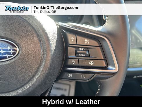 Used 2025 Subaru Forester Limited w/ Popular Package AWD/4WD image 24