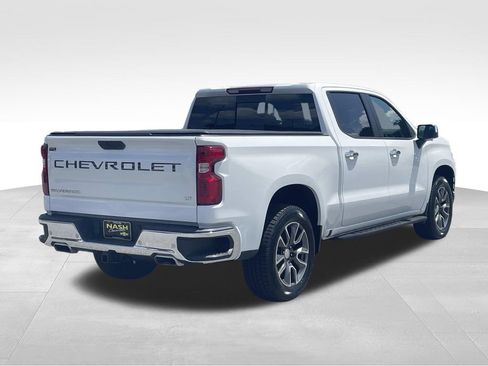 Used 2021 Chevrolet Silverado 1500 LT AWD/4WD image 3
