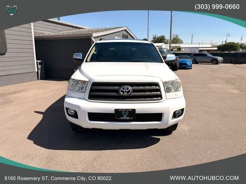 Used 2014 Toyota Sequoia Limited AWD/4WD image 3