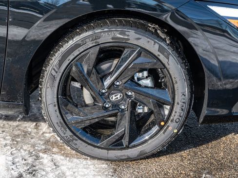 New 2026 Hyundai Elantra SEL Sport image 9