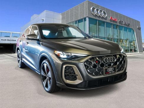 New 2026 Audi SQ5 Premium Plus AWD/4WD image 3