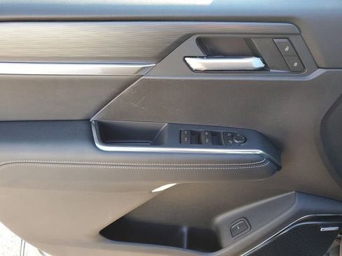 New 2026 GMC Acadia Elevation w/ Elevation Premium Package image 17