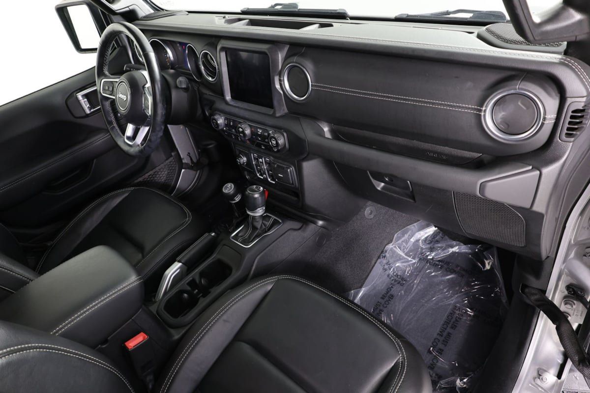 Used 2021 Jeep Gladiator Overland AWD/4WD image 38