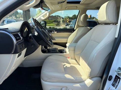 Used 2023 Lexus GX 460 Premium AWD/4WD image 24