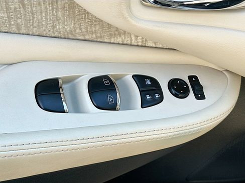 Used 2023 Nissan Murano SL w/ SL Moonroof Package FWD image 18