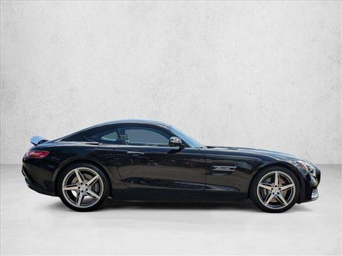 Used 2017 Mercedes-Benz AMG GT Coupe image 4