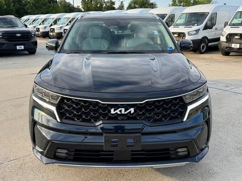 Used 2023 Kia Sorento SX Prestige AWD/4WD image 2