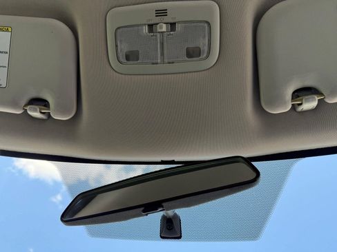 Used 2014 Toyota Corolla LE FWD image 36