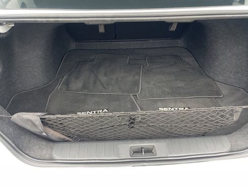 Certified 2022 Nissan Sentra SV w/ Trunk Package image 22
